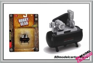 1:24 Small Air compressor