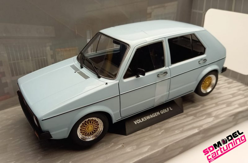 1:18 Volkswagen Golf L MKI - 1983 - Azul personalizado