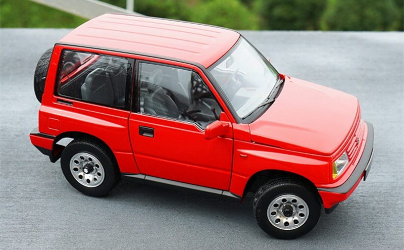 1:18 Suzuki Vitara Escudo 1989 - Rood - Afbeelding 4