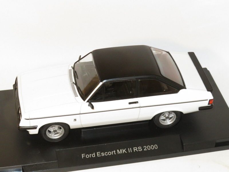 1:18 Ford Escort MK.2 RS 2000 - 1977 - Wit/Zwart - Afbeelding 3