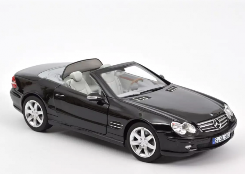 1:18 Mercedes Benz SL 500 - 2003 - Schwarz
