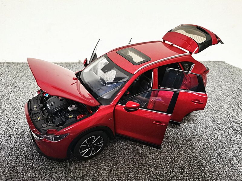 1:18 Mazda CX-5 - 2022 - Rood - Imagen 7