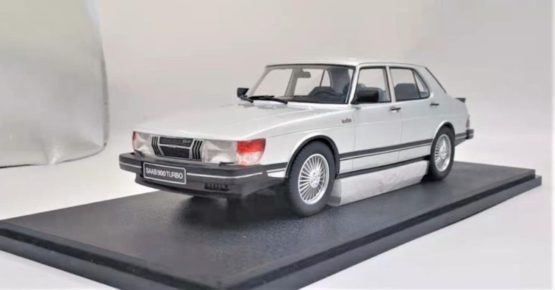 1/18 Saab 900 Turbo 1980/1984 - Argent