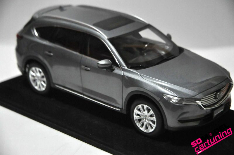 1:18 Mazda CX-8 - Grijs - Afbeelding 2