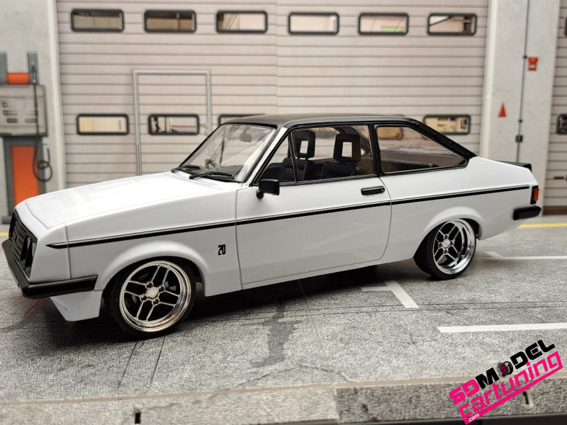 1:18 Ford Escort MKII RS 2000 - 1977  -Wit - custom Ronal RS velgen - Imagen 3