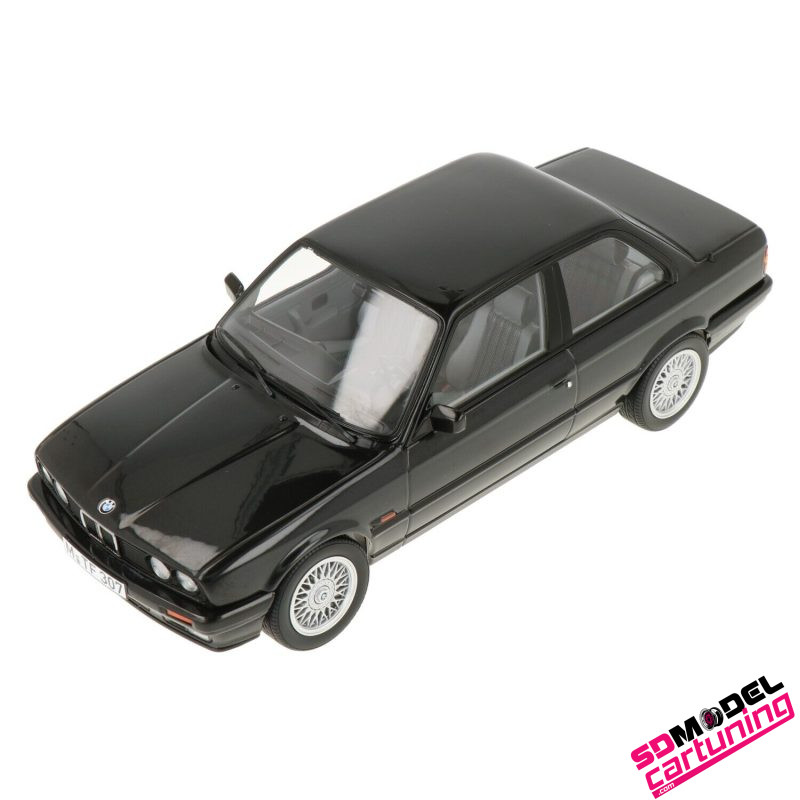 1:18 BMW E30 325i 1988 - Zwart – Image 7