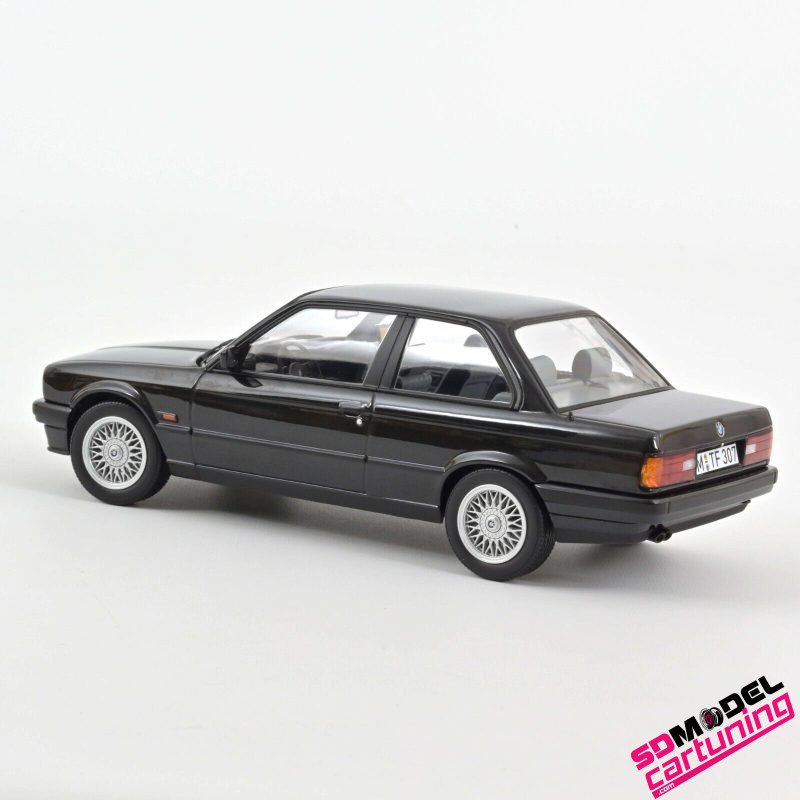 1:18 BMW E30 325i 1988 - Zwart – Image 2