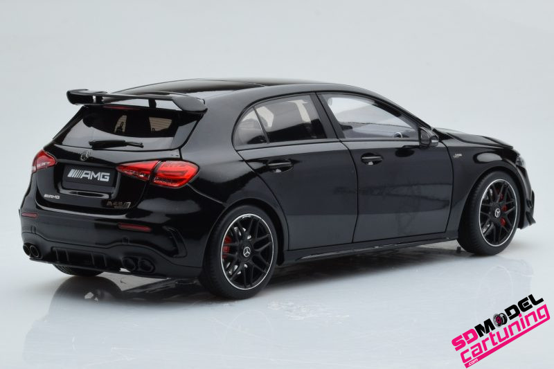 1:18 Mercedes-Benz A45 AMG - Zwart - Imagen 4
