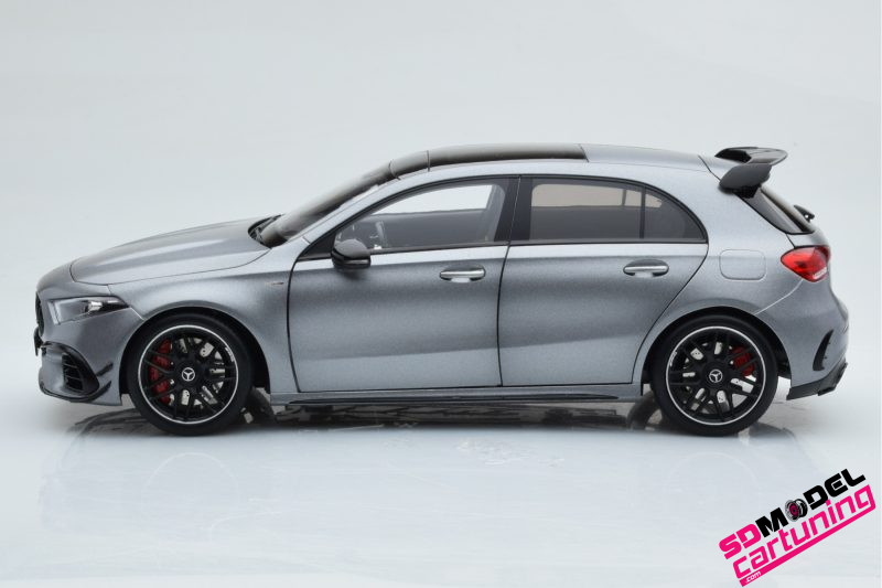1:18 Mercedes-Benz A45 AMG - Zilver - immagine 5