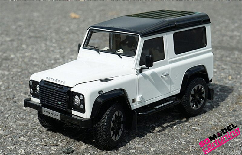 1:18 Land Rover Defender Works 90 - edition 70th - Wit - Imagen 5