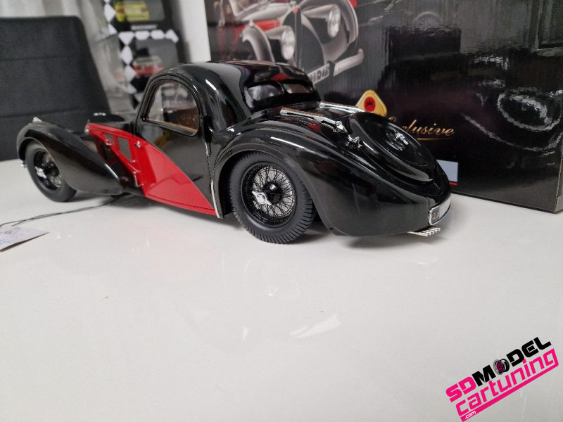 1:12 Bugatti Type 57SC Atalante - 1937 - Two-tone red/black – Image 15