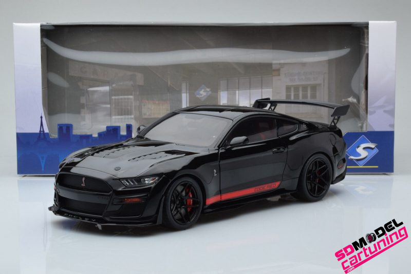 1:18 Ford Mustang Shelby GT500 - 2022 - Zwart – Image 3