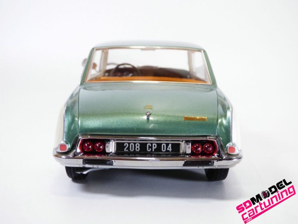 Norev 1/18 scale Diecast 181741 - 1964 Citroen DS19 Le Dandy Met. Beige / Brown - R.M.Toys Ltd