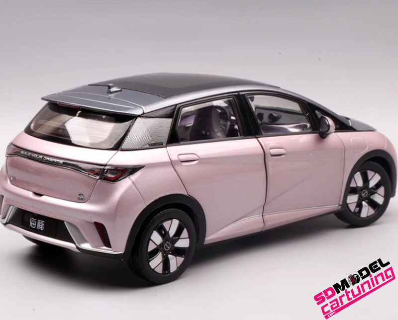 1:18 BYD Dolphin - Roze - Imagen 3