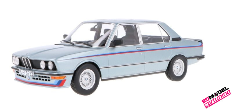 1:18 BMW M535I - 1980 - Metallic Blue