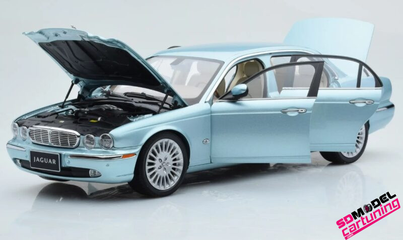 1:18 Jaguar XJ6 X350 - Blauw metallic - Afbeelding 4