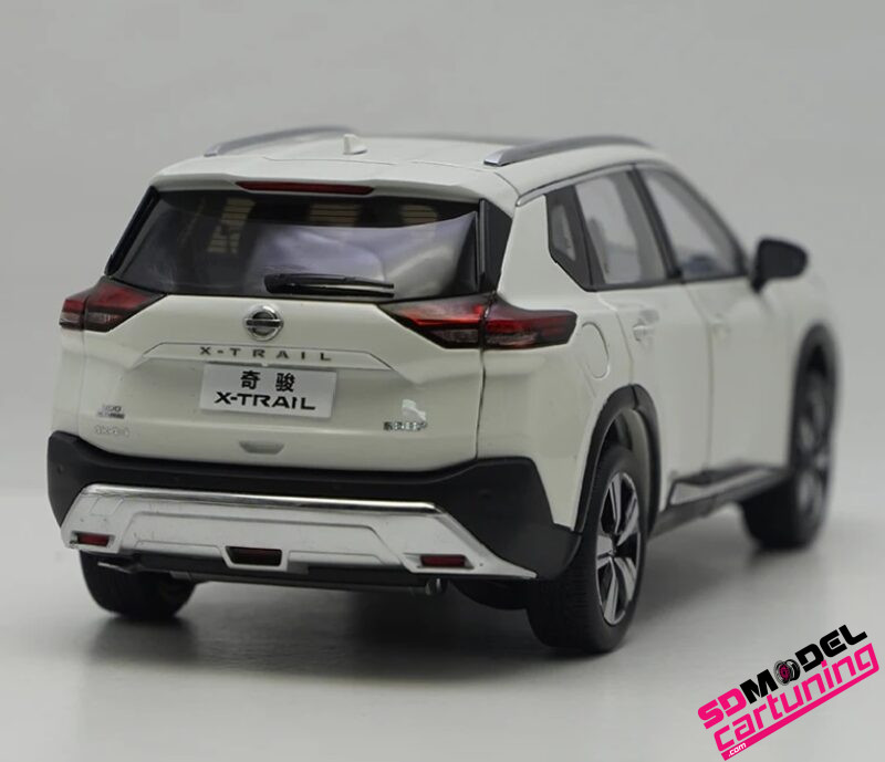 1:18 Nissan X-Trail - 2021 - Wit - Afbeelding 5