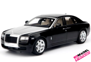 1:18 Rolls Royce Ghost - Negro / Plata metálico