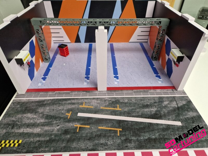1:18 McLaren F1 Pitbox diorama - bouwkit - Imagen 4