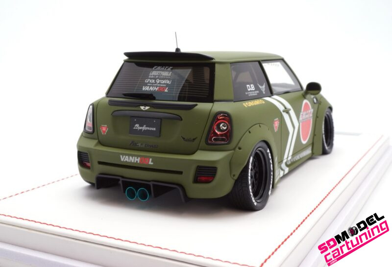 1:18 Mini Cooper LB Performance Liberty Walk - Army Groen - Afbeelding 2