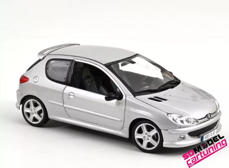 1:18 Peugeot 206 RC - 2003 - Argento