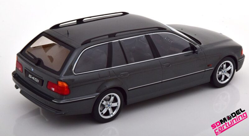 1:18 BMW E39 540I Touring - 1997 - Metallic Grijs – Bild 2