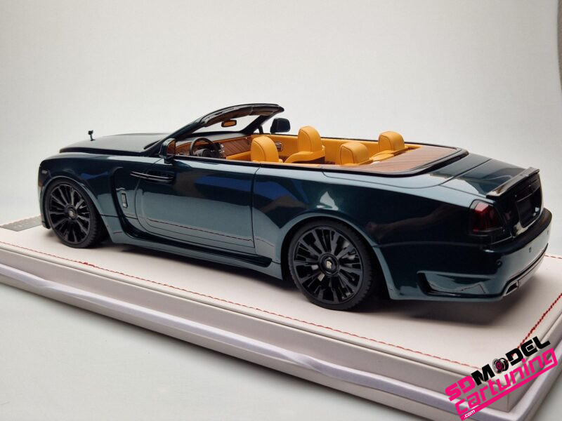 1:18 Rolls Royce Novitec Spofec Dawn Overdose - Groen/Zwart - Inclusief vitrinebox + Luxe Grondplaat - Afbeelding 5