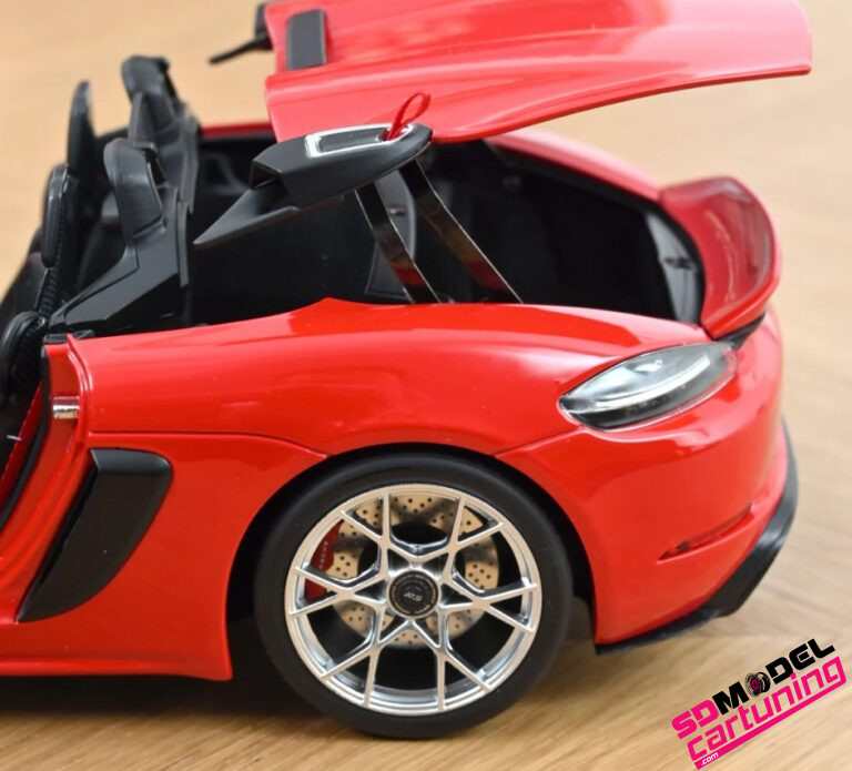 Porsche Boxster 718 Spyder RS 2023 - Guards red 1:18 - Thomas Langejürgen