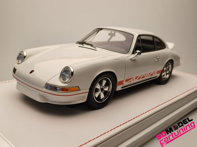 1:18 Porsche 911 Carrera 2.7 RS - Weiß - Inklusive Luxus-Vitrine