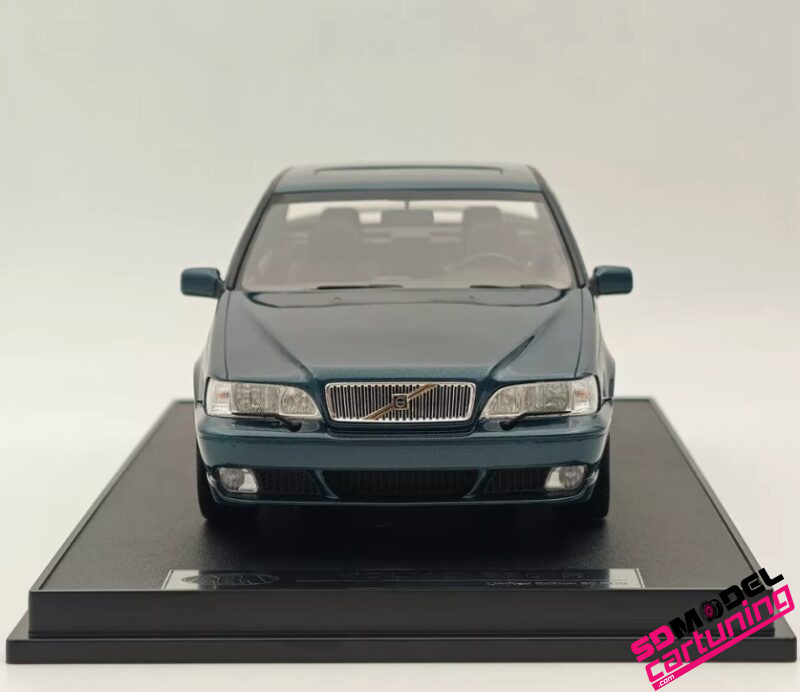 1:18 Volvo S70R - Groen Metallic - Imagen 5