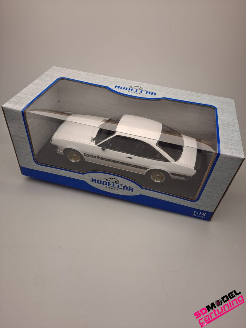 1:18 Opel Manta B Sport - Wit - Imagen 6