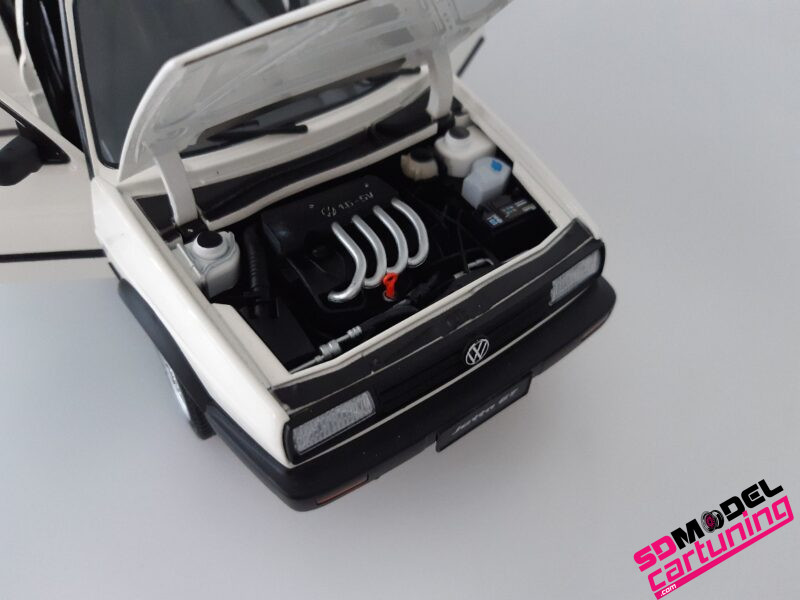 1:18 Volkswagen Jetta mk2 GT - Wit - immagine 5
