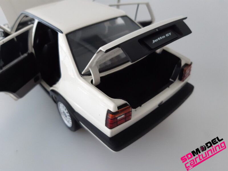 1:18 Volkswagen Jetta mk2 GT - Wit - immagine 6