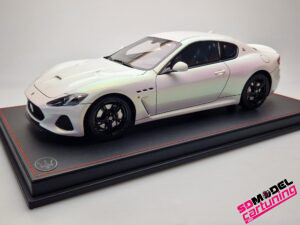 1:18 Maserati Gran Turismo - 2015 - Cameleon color