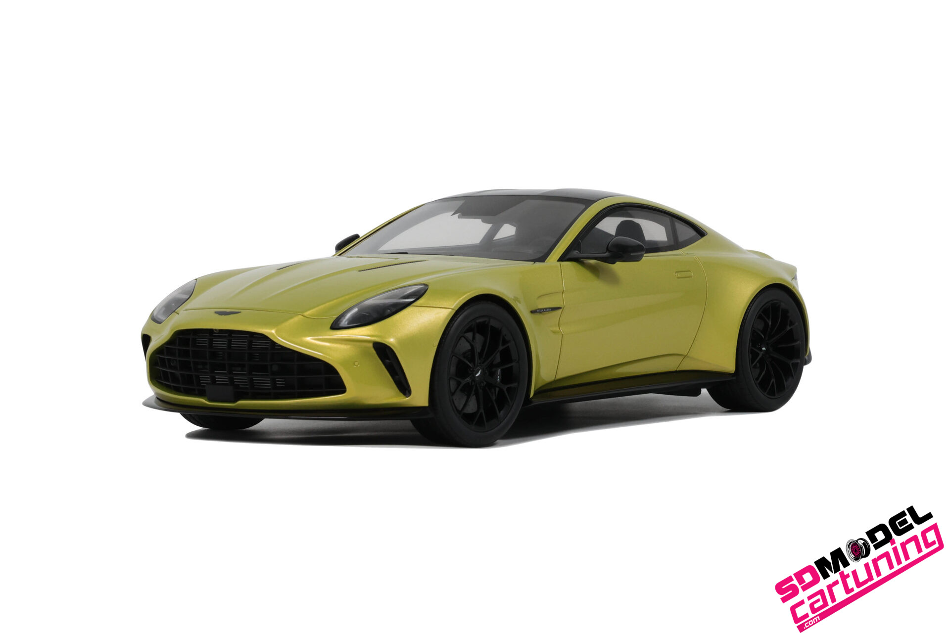 1:18 Aston Martin Vantage  - 2024 - Cosmopolitan Yellow