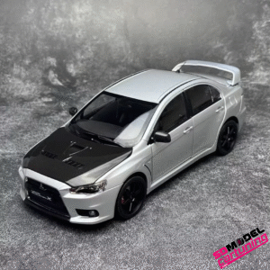 1:18 Mitsubishi Lancer Evolution X - Volk TE37 Velgen - Zilver