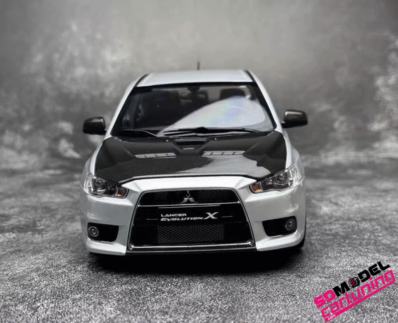 1:18 Mitsubishi Lancer Evolution X - Volk TE37 Velgen - Zilver - Afbeelding 6