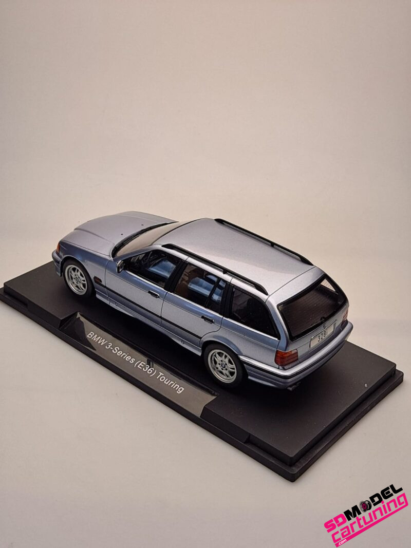1:18 BMW E36 328I Touring - Blauw Metallic - immagine 4