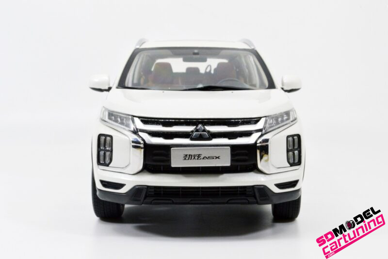 1:18 Mitsubishi ASX - 2020 - Wit - Imagen 5