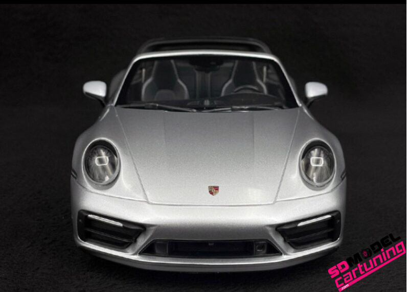 1:18 Porsche 911 992 Targa 4 GTS - 2021 - Zilver Metallic - immagine 6