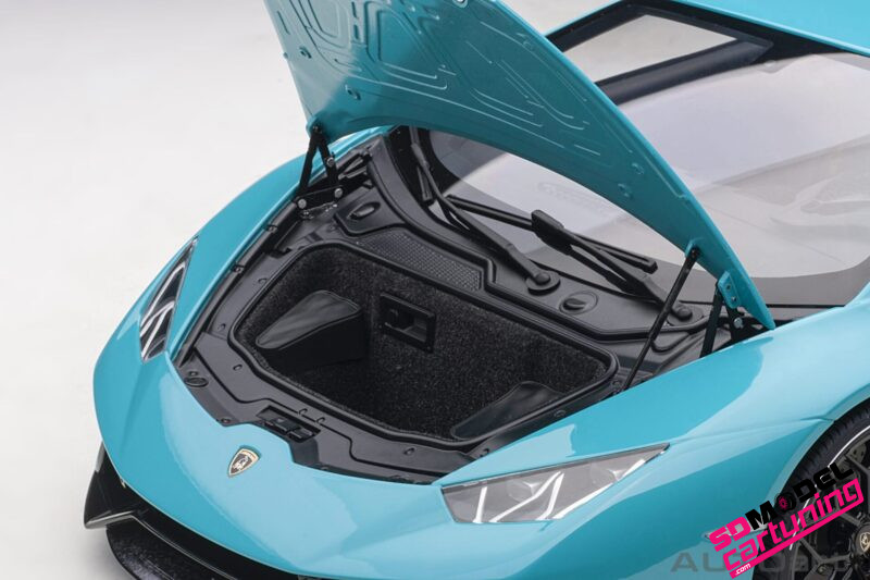 1:12 Lamborghini Huracán Performante - Blauw Metallic. - Afbeelding 4