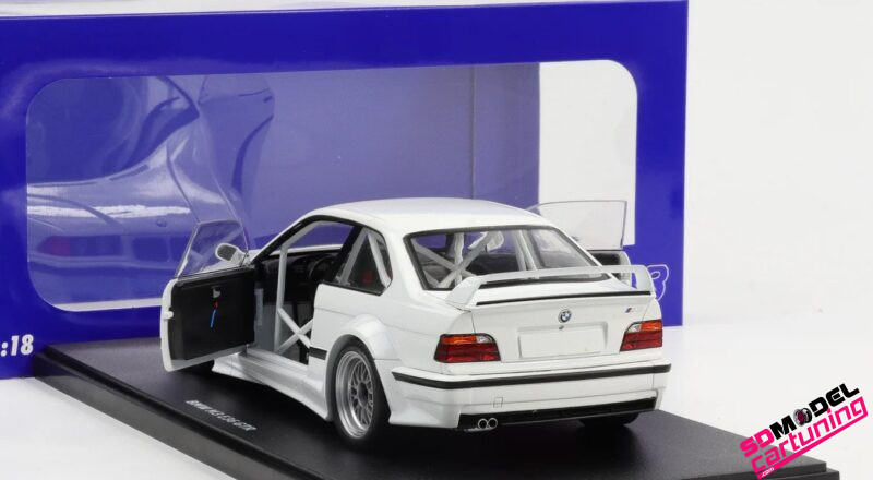 1:18 BMW E36 M3 GTR Plain body version - Afbeelding 3