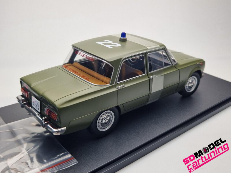 1:18 Alfa Romeo Giulia  1.6 Ti Carabinieri – Image 6