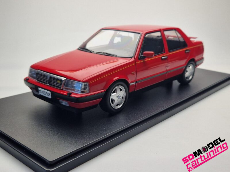 1:18 Lancia Thema 8.32 Ferrari 2S - 1988 -  Ferrari rosso - Afbeelding 3