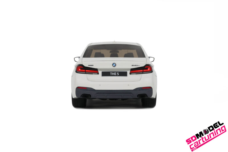 1:18 BMW 545E X Drive Saloon M Sport - 2023 - Wit - Imagen 7