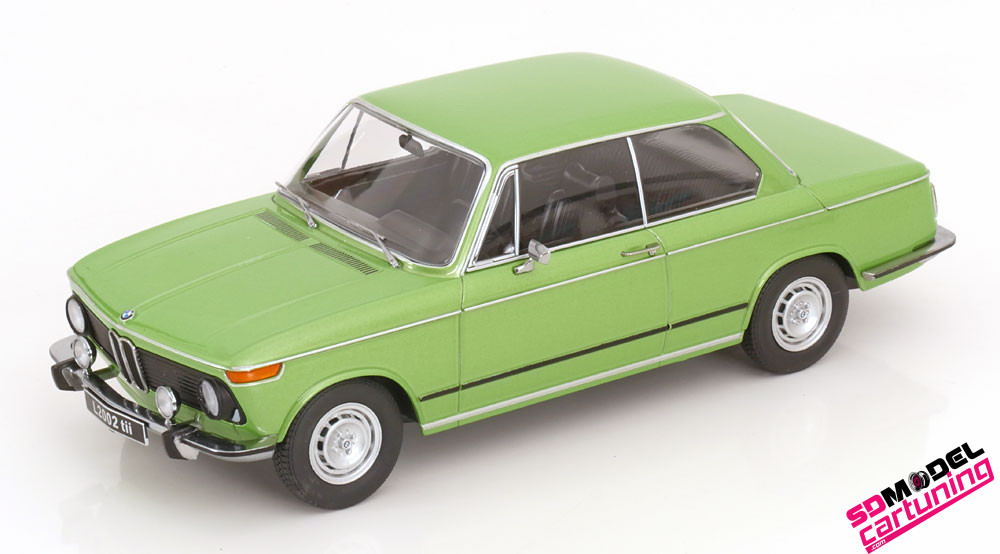 1:18 BMW L2002 tii - 1974 - Verde metálico