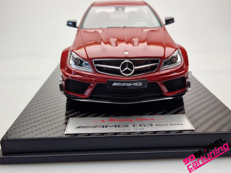 1:18 Mercedes Benz C63 AMG Black series - Rood – Bild 6