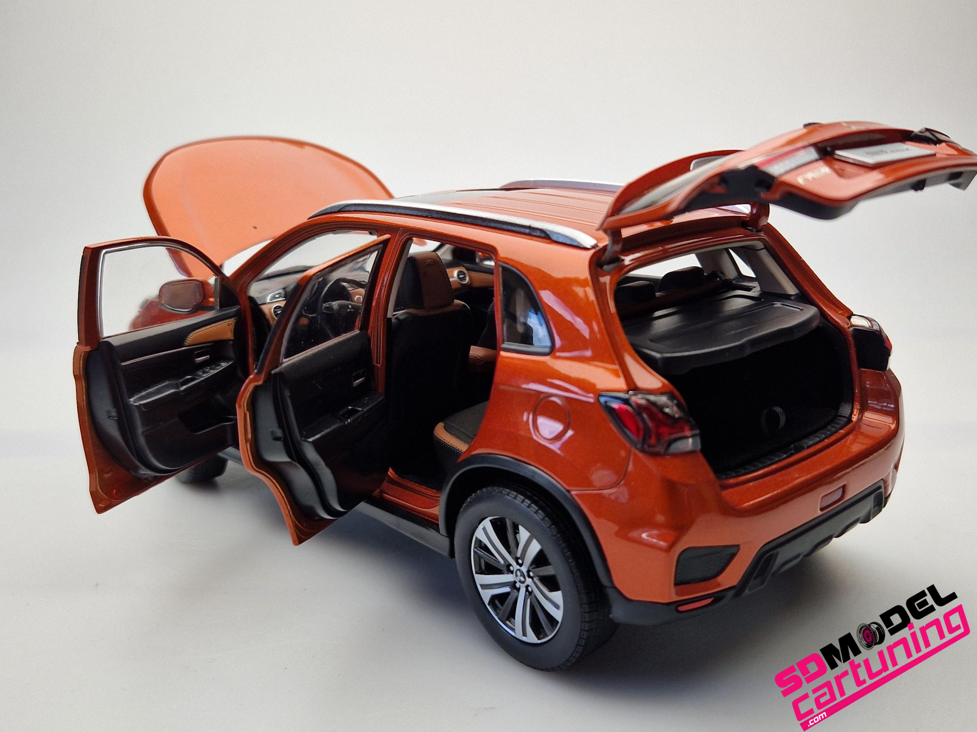 702-035 三菱 1/18 MITSUBISHI ASX オレンジ 702-035 三菱 1/18 MITSUBISHI ASX オレンジ - メルカリ