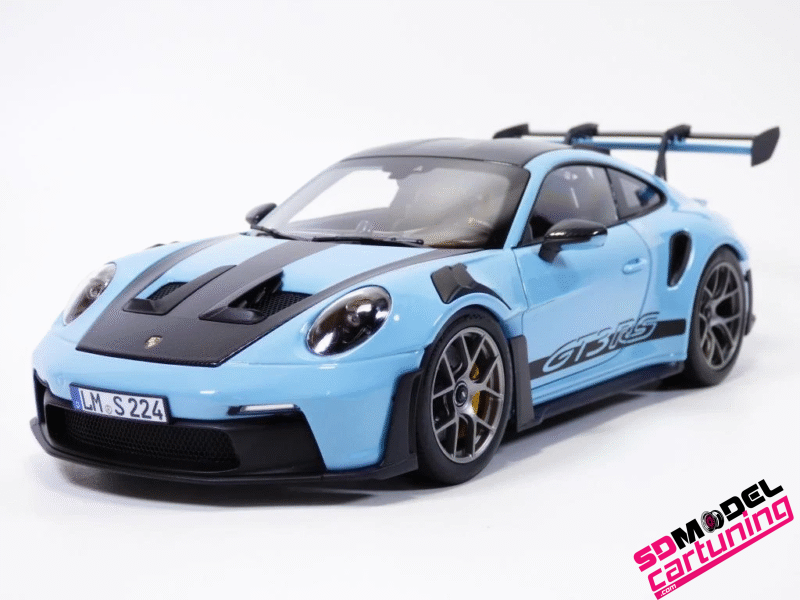 1/18 Porsche 911 GT3 RS m/Weissach Pack - 2022 - Hellblau