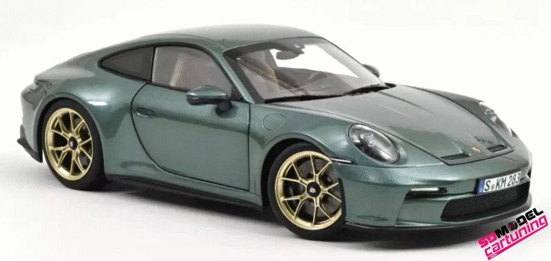1:18 Porsche 911 GT3 Touring Paket - 2021 - Grün Metallic